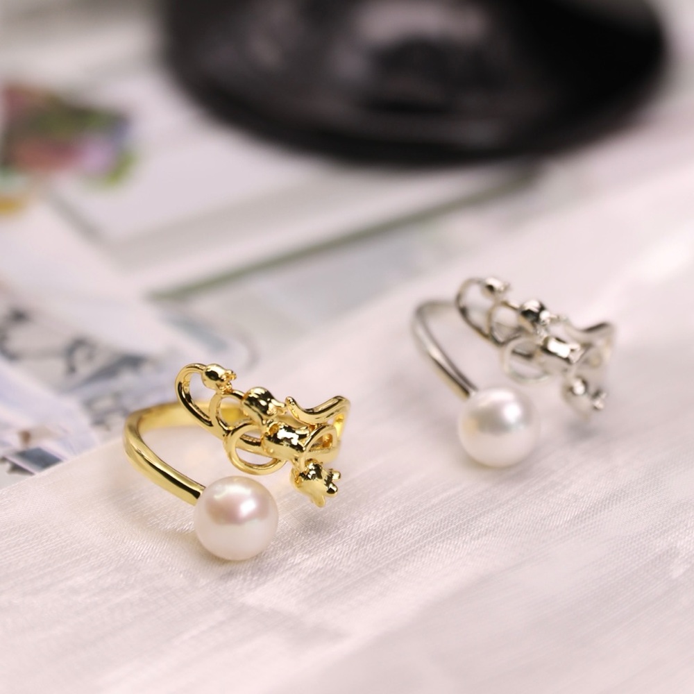 Elegant Gold and Silver Lily of the valley Pearl Rings - Picture 16 of 16